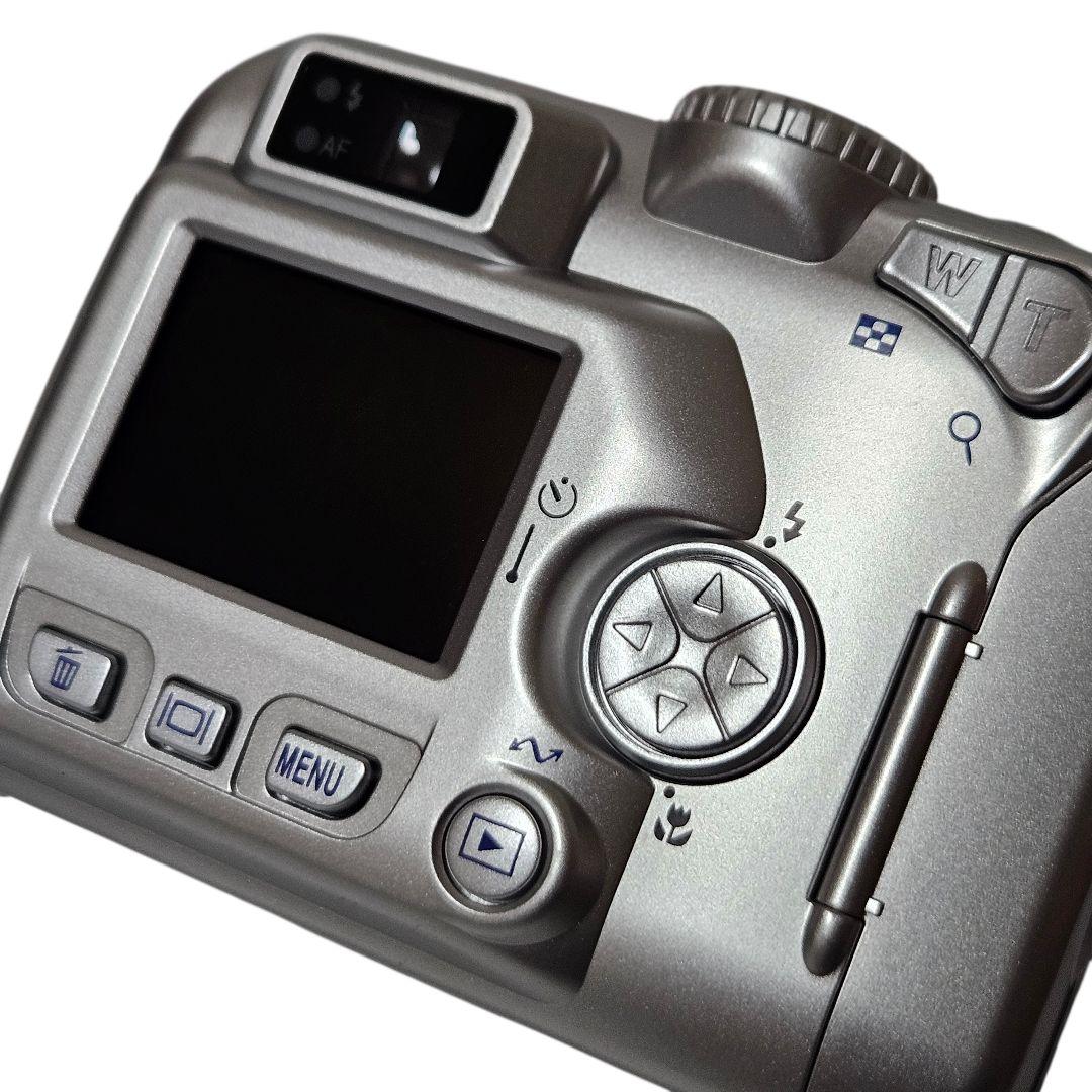 Nikon ニコン COOLPIX 3100 コンパクトデジタルカメラ