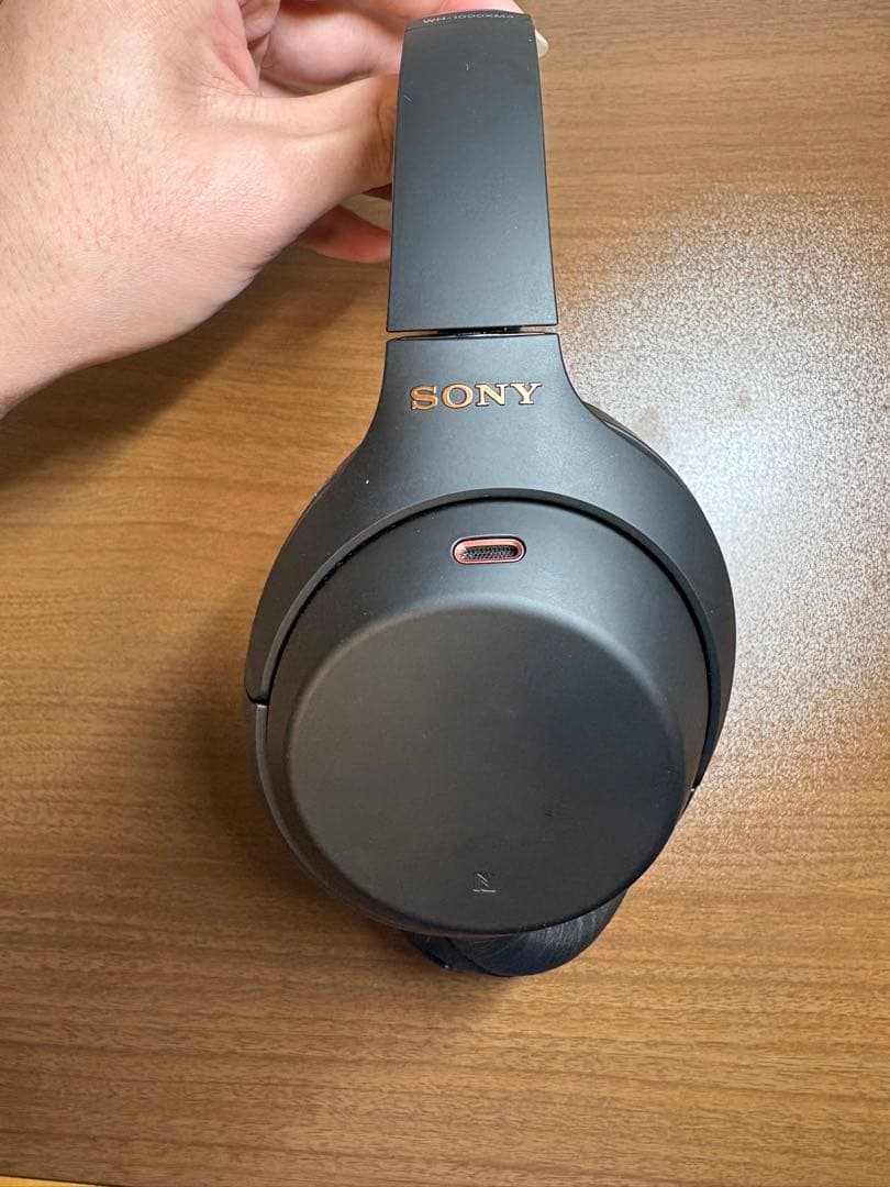 SONY ワイヤレスノイズキャンセリング ヘッドホンWH-1000XM3ブラック