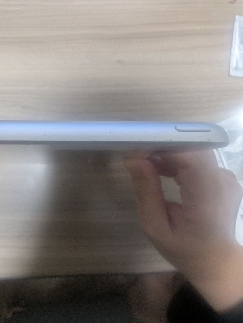 Apple iPad 10.2インチ ホワイト