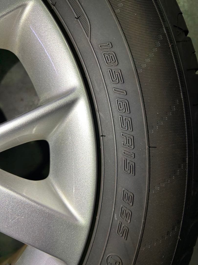 ダンロップ　185/65R15 4本セット
