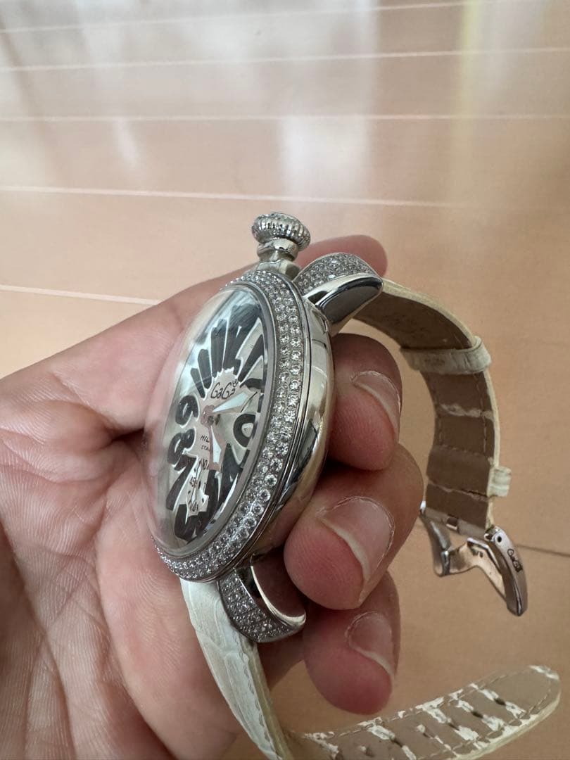 たつ　GaGa ダイヤモンド装飾 ビッグフェイス 時計