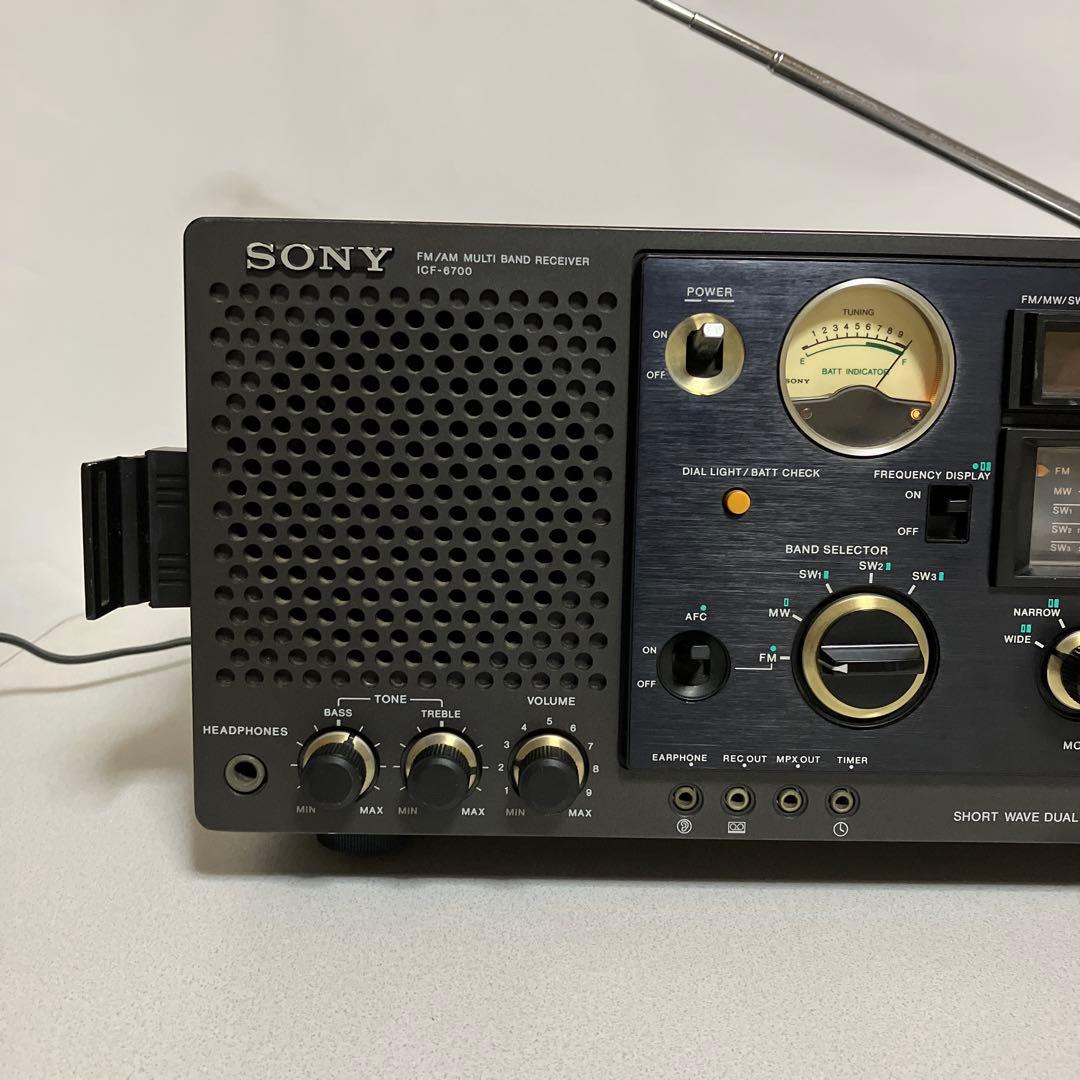 ソニーＢＣＬラジオ ＩＣＦー６７００　　　　完動品