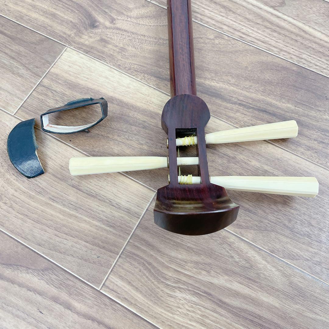 地唄三味線 細棹 一本溝 丸打胴 紅木 和楽器