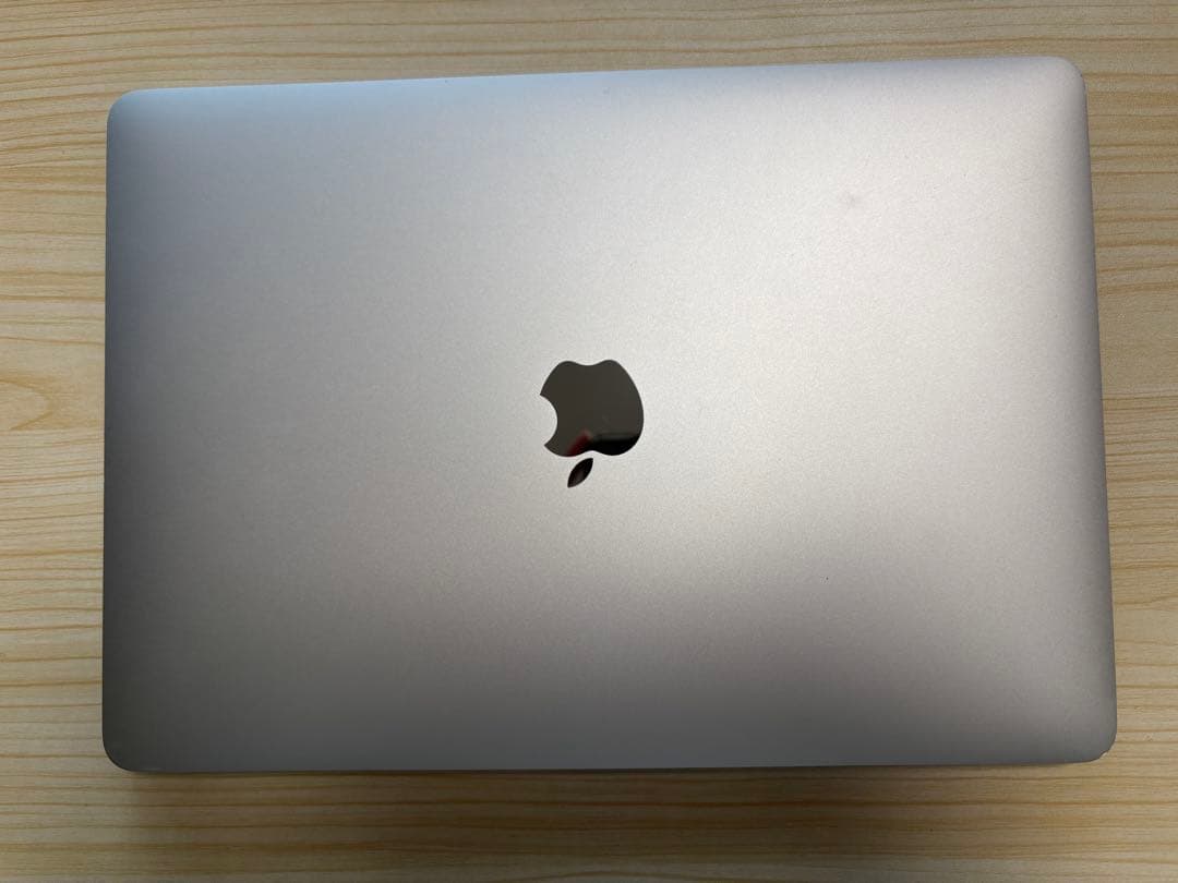 だじ出品 MacBook Pro (13-inch, 2020モデル)