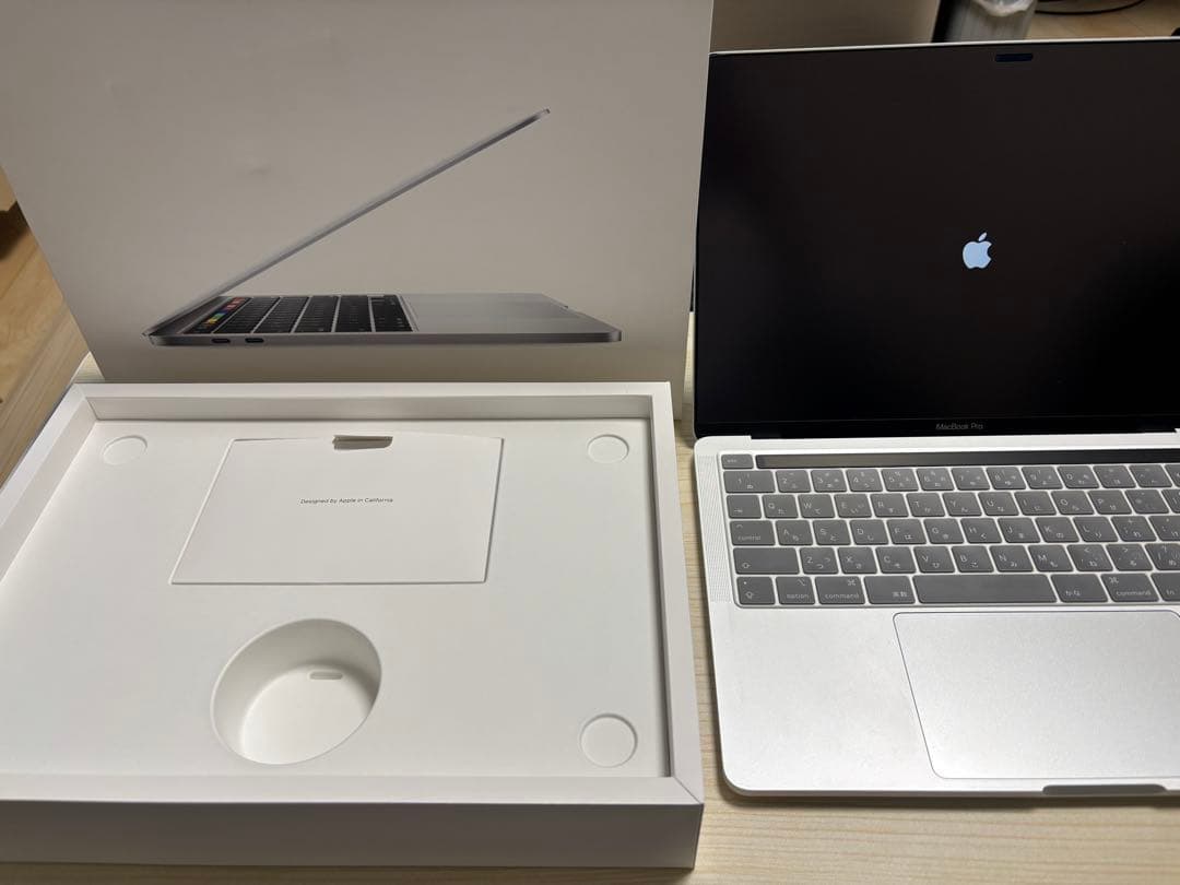 だじ出品 MacBook Pro (13-inch, 2020モデル)