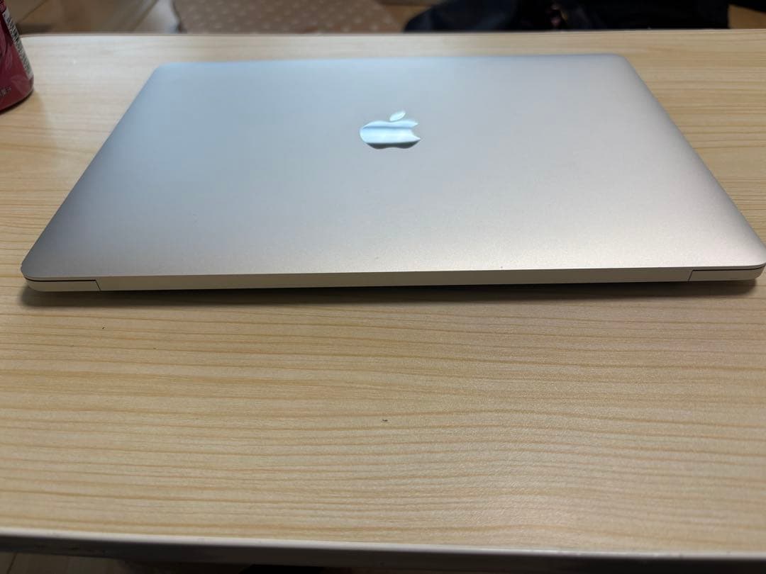 だじ出品 MacBook Pro (13-inch, 2020モデル)