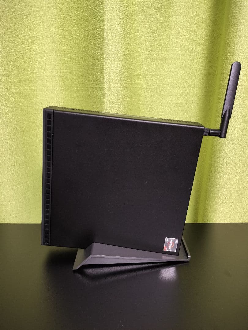 ワークステーション Lenovo ThinkCenter M75q Tiny Gen2