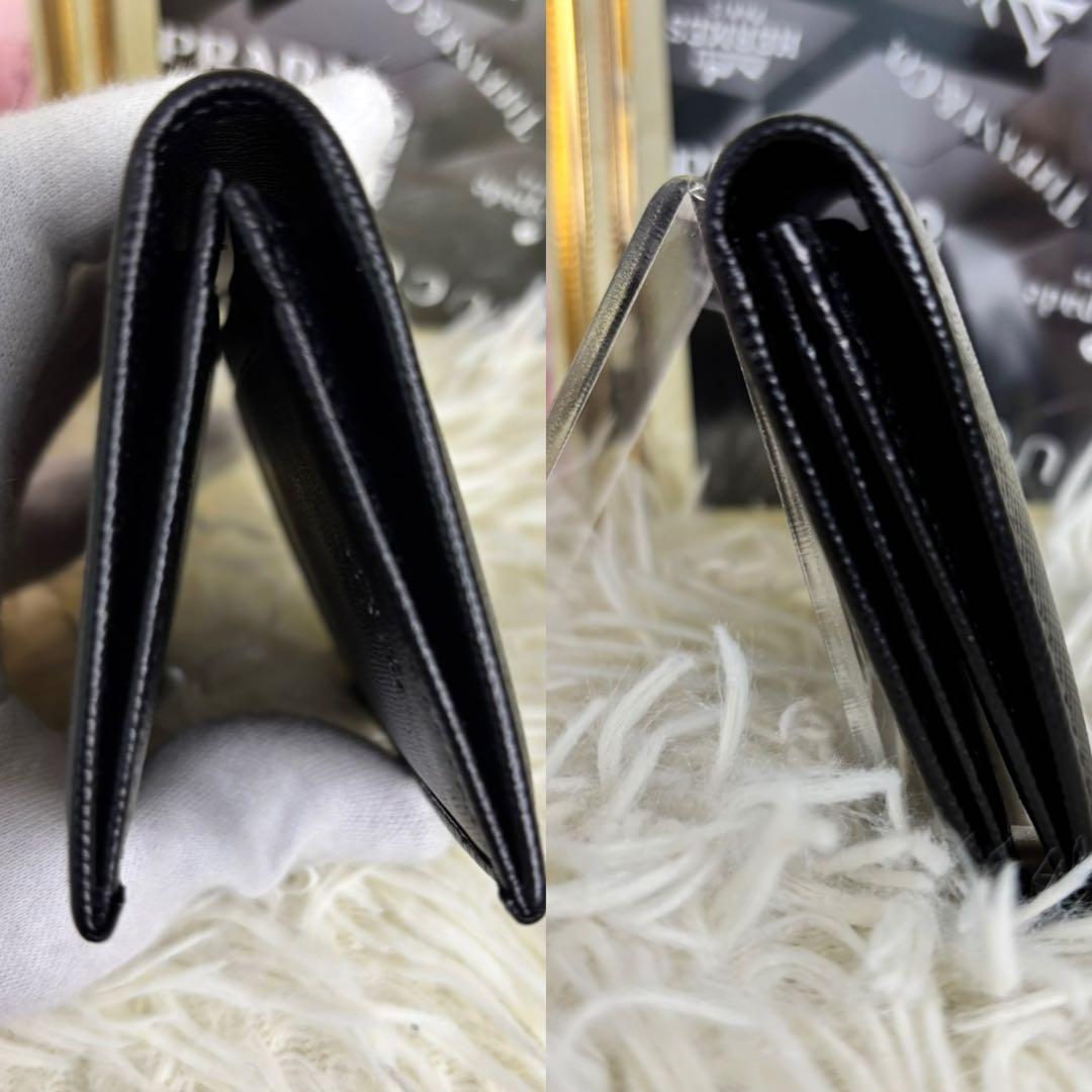 美品⭐︎PRADA⭐︎プラダ⭐︎ブラックレザー⭐︎名刺入れ　カードケース⭐︎サファーノ⭐︎