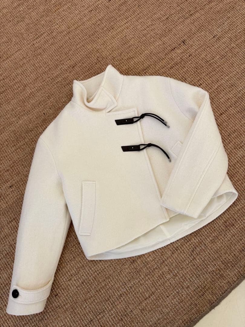 raiveホワイト ダブルブレストジャケット