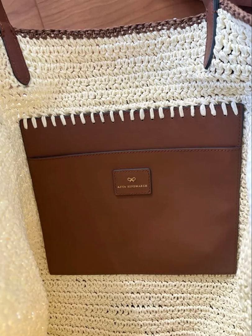 Anya Hindmarch コーンフレーク刺繍トートバッグ