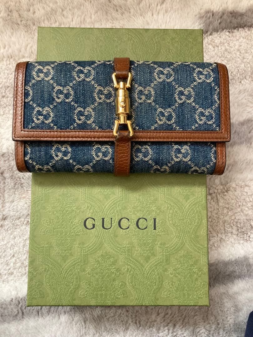 GUCCI財布