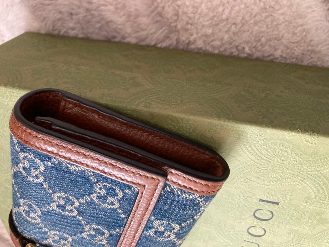 GUCCI財布