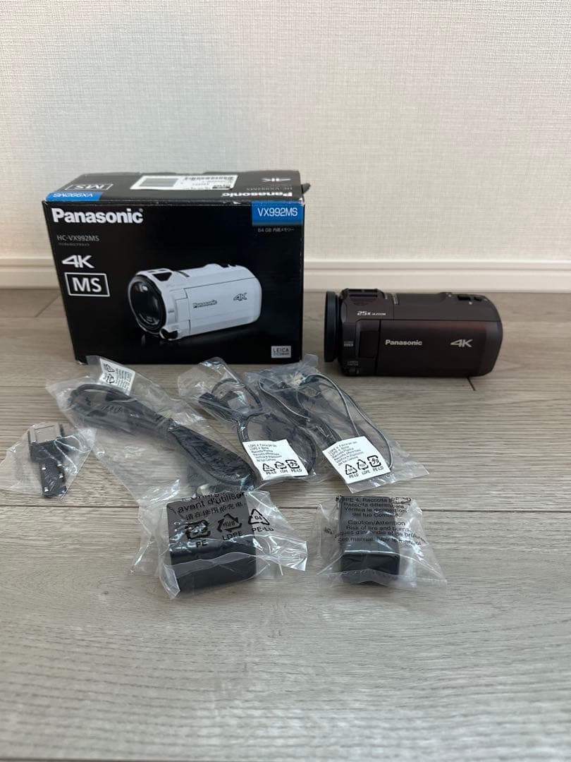 【美品】パナソニックHC-VX992MS-T カカオブラウン 4Kビデオカメラ