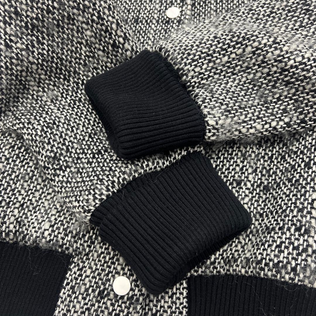 専用ページ。sheller ツイードブルゾン