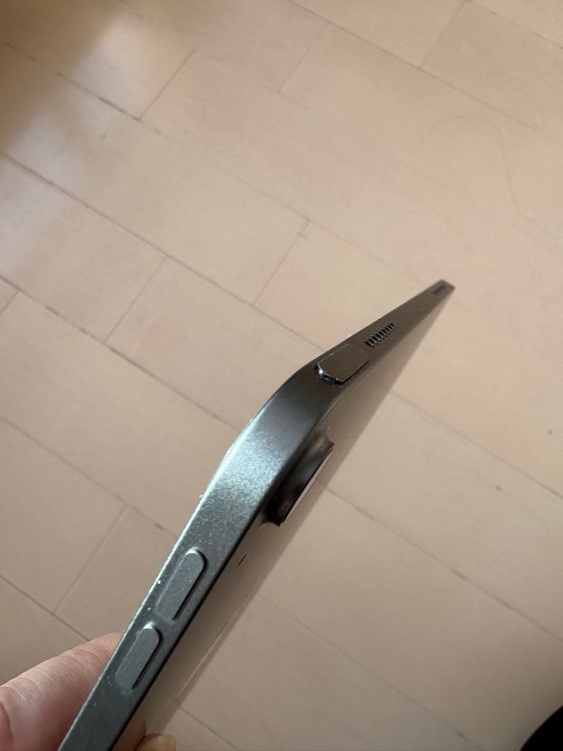 Apple iPad Air 10.9インチ スペースグレイ　第4世代 本体