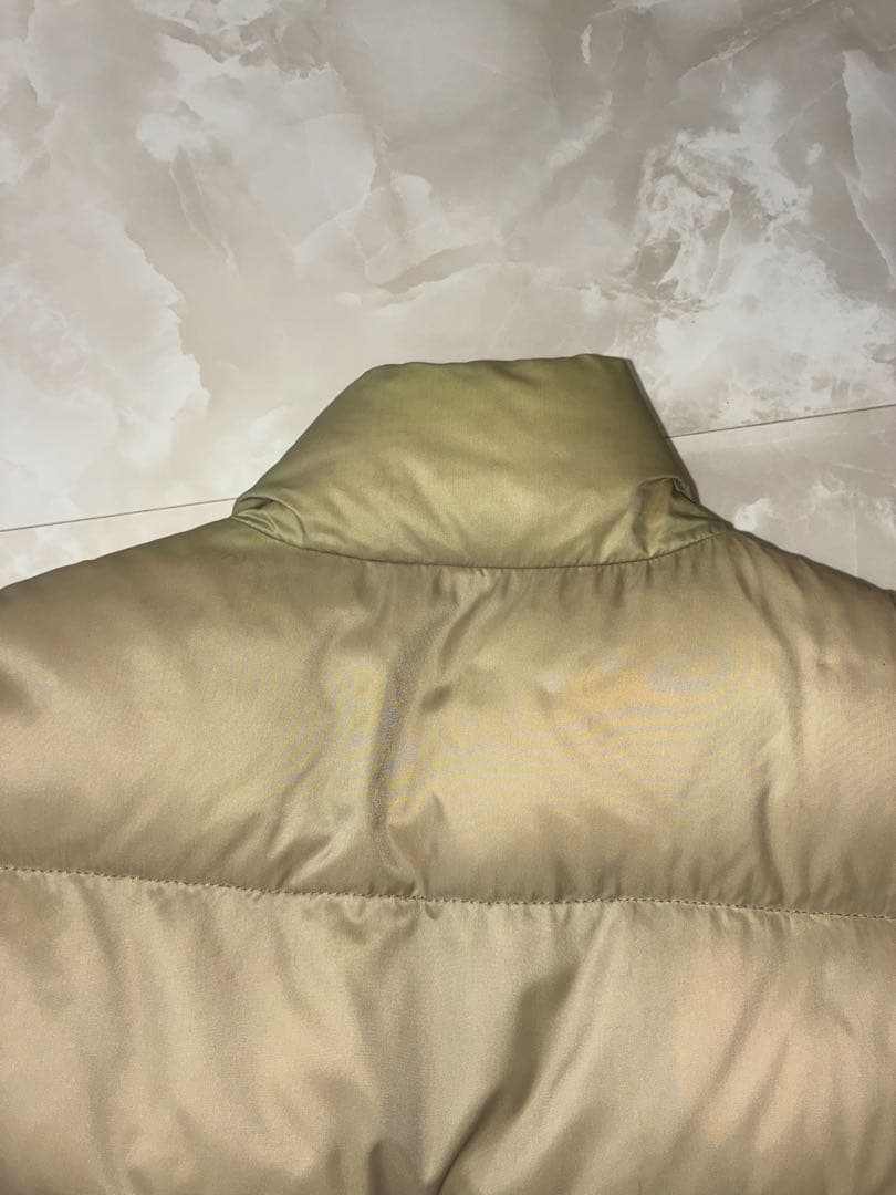 MONCLER ベージュ ダウンベスト