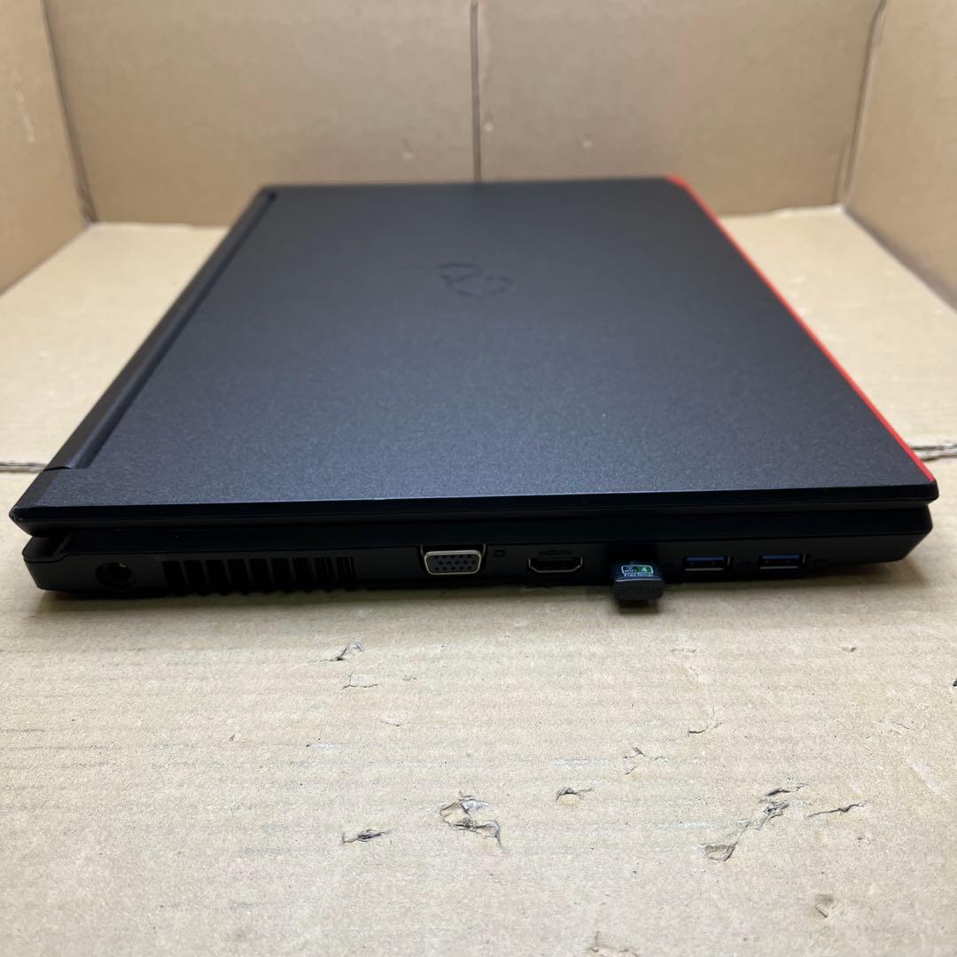 富士通 FMV LIFEBOOK A579/B FMVA64007