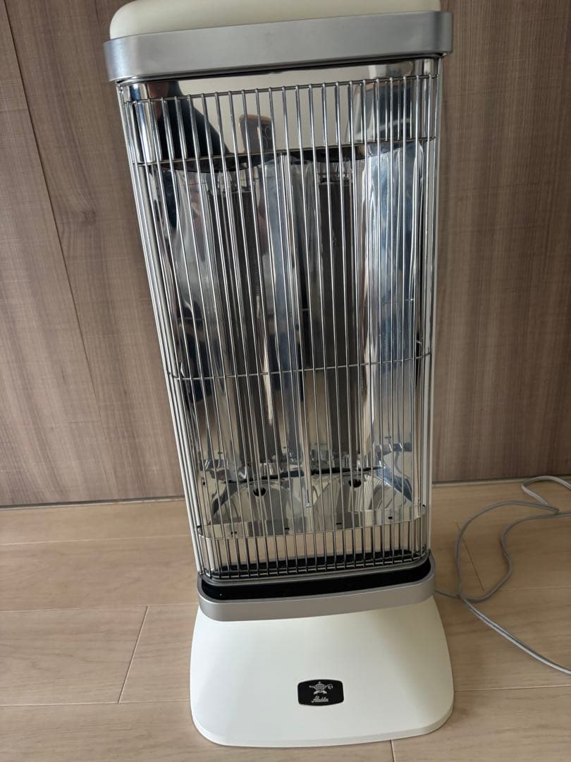 グラファイトヒーター ホワイト