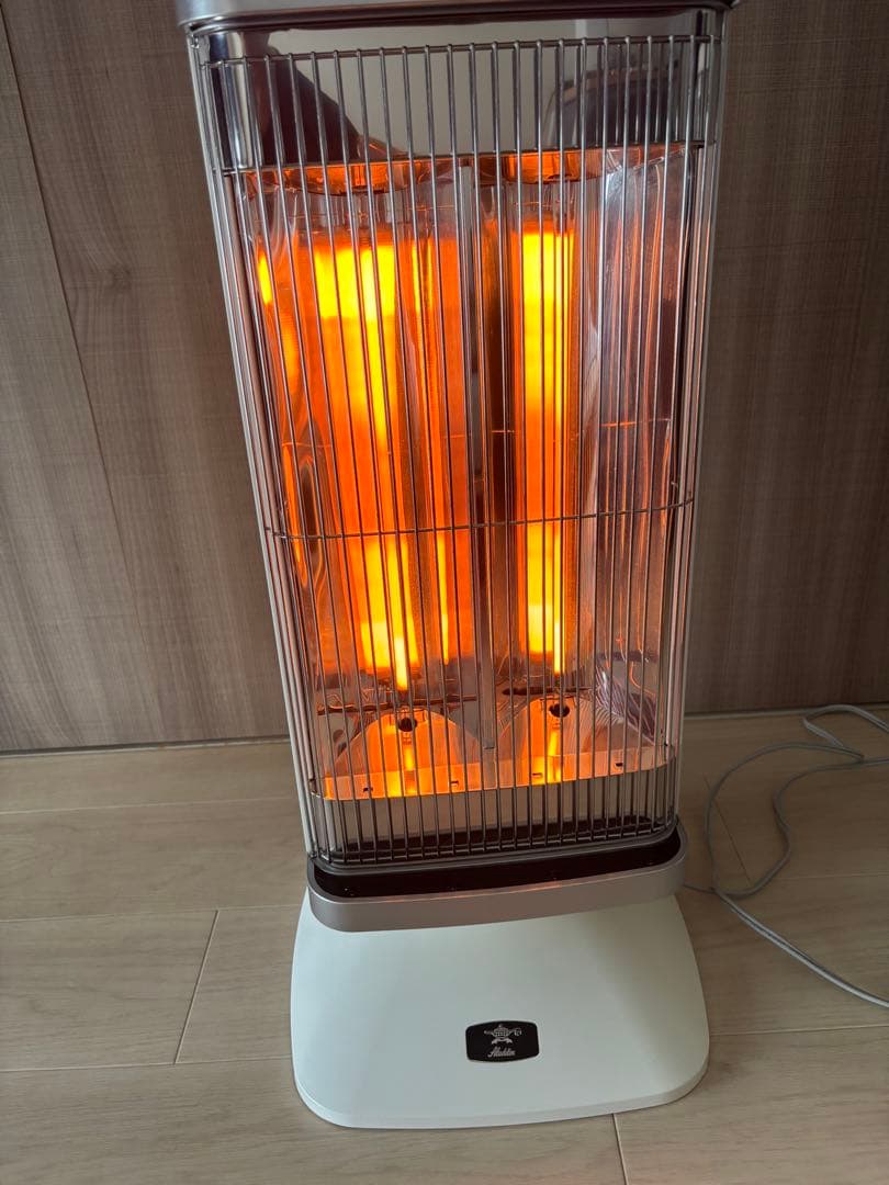 グラファイトヒーター ホワイト