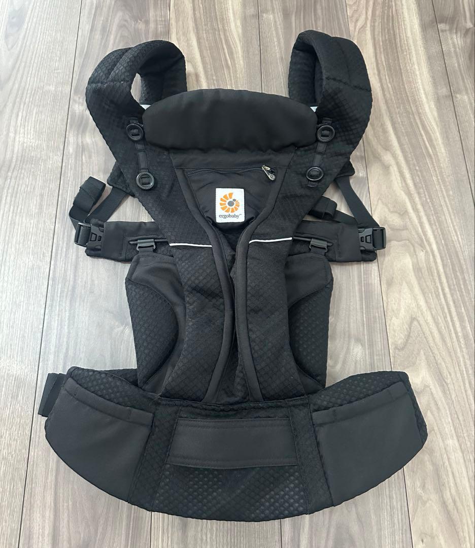 エルゴ オムニブリーズ OMNI メッシュ エルゴベビー 抱っこ紐 ブラック 黒
