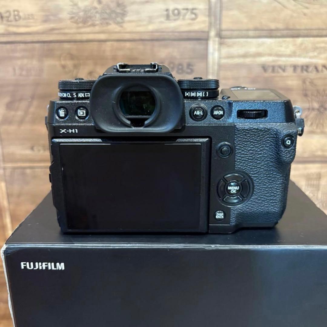 FUJIFILM X-H1 ミラーレス一眼カメラ