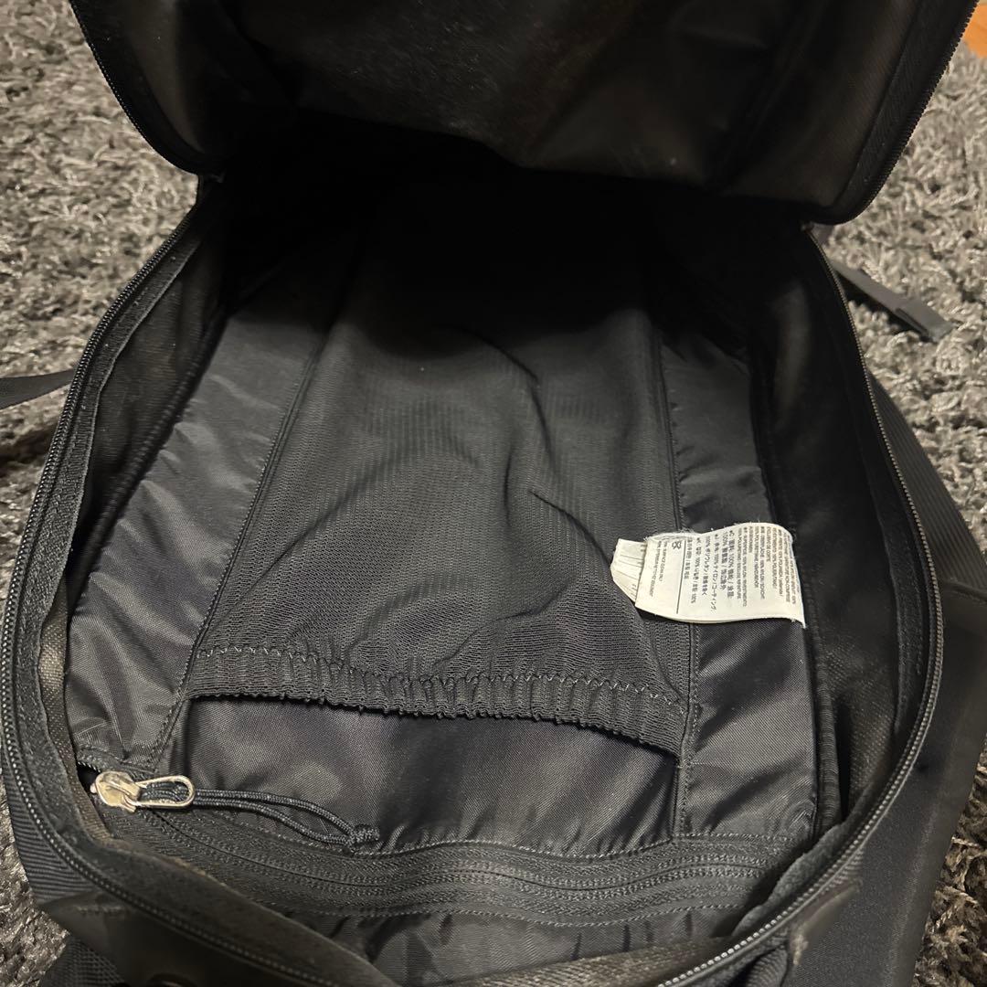 ARC'TERYX ブラック　バックパック　アークテリクス　アロー22 黒