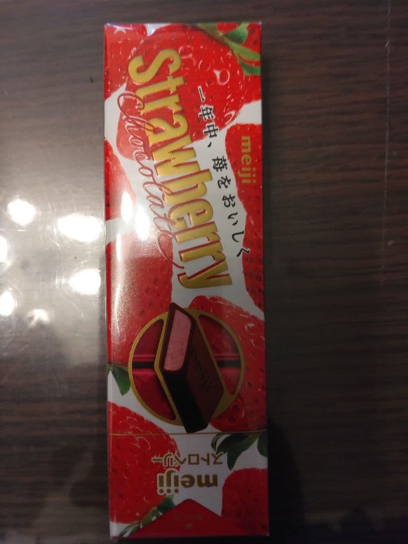 明治　Strawberry chocolate 290個