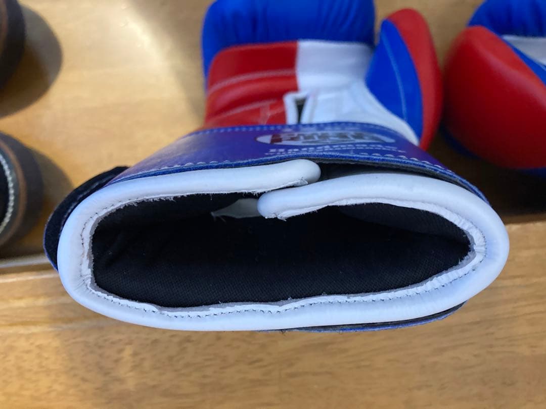 プライズリングボクシンググローブ12oz