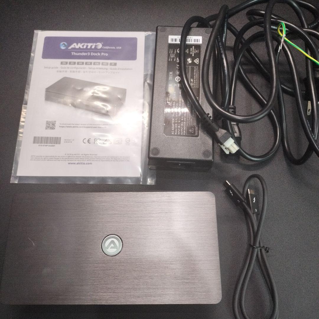 Thunder3 Dock Pro　（イーサネットポート 10GbE）