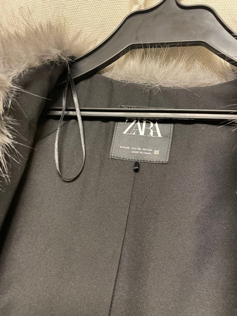 ZARA フェイクファー　ジャケット　コート　XS