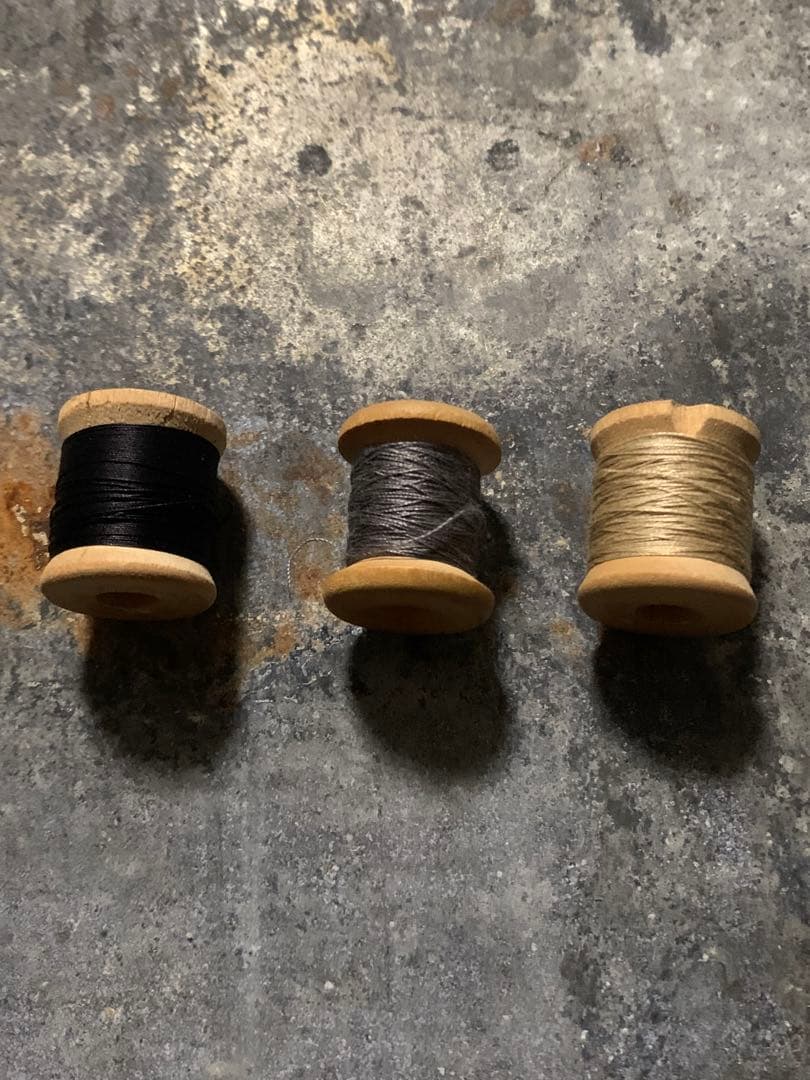 Ｄ.フランスアンティーク 糸メーカーの木箱と裁縫セット