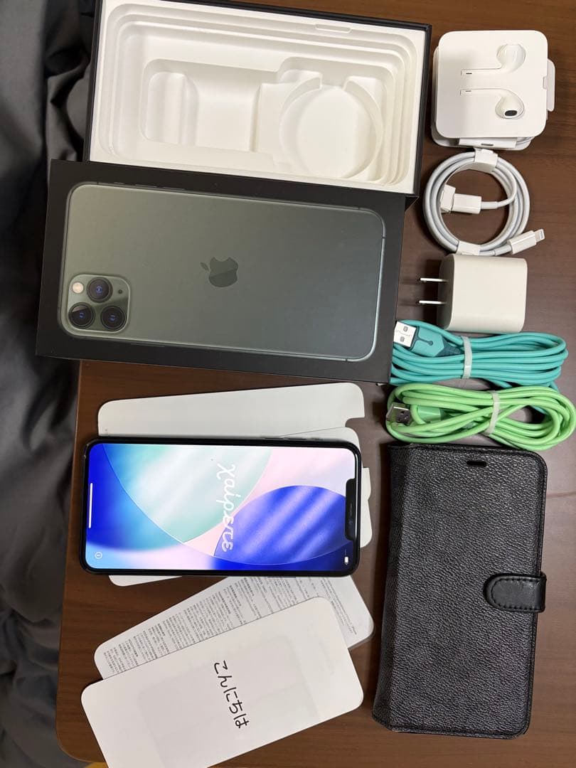 Apple iPhone 11 Pro MAX coachカバー付きアクセサリー