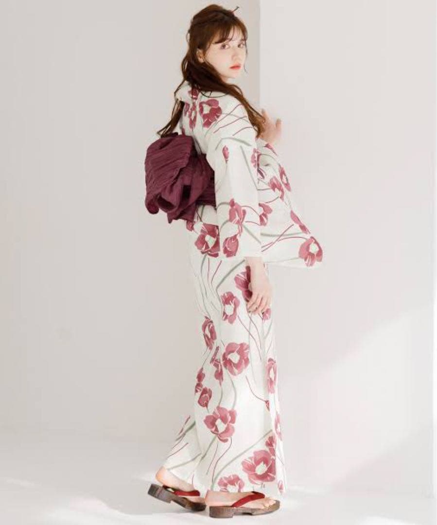 Dita 浴衣 大正椿流れ 浴衣・帯・下駄セット