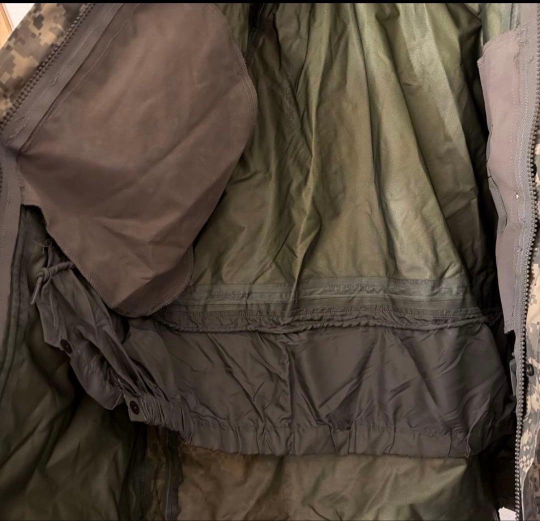 ECWCS ゴアテックスパーカー レベル6GEN2 デジカモ　スモールレギュラー