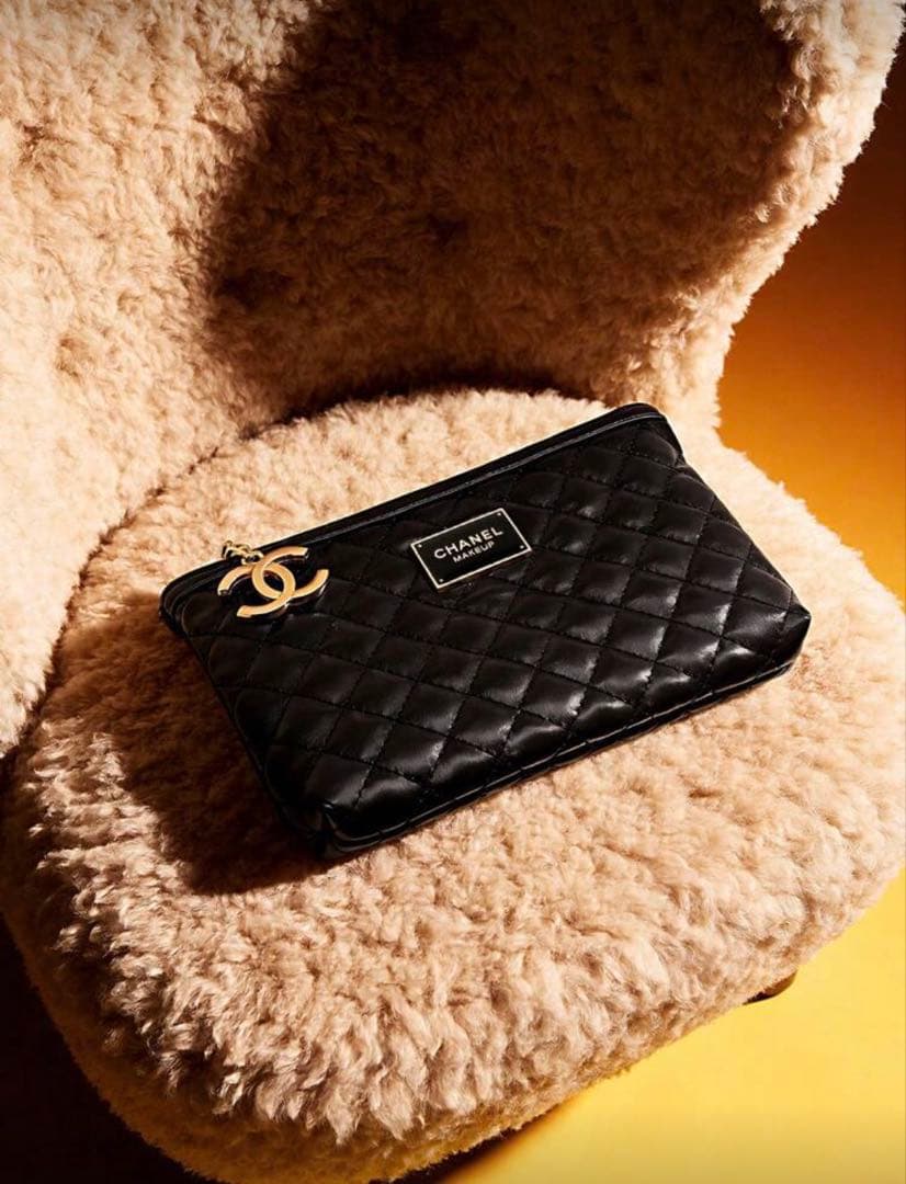 k*a様 CHANEL ブラック 化粧ポーチ　ダイアモンドパターン