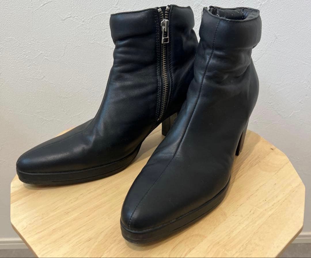 バナルシックビザール ヒールブーツbanal chic bizarre