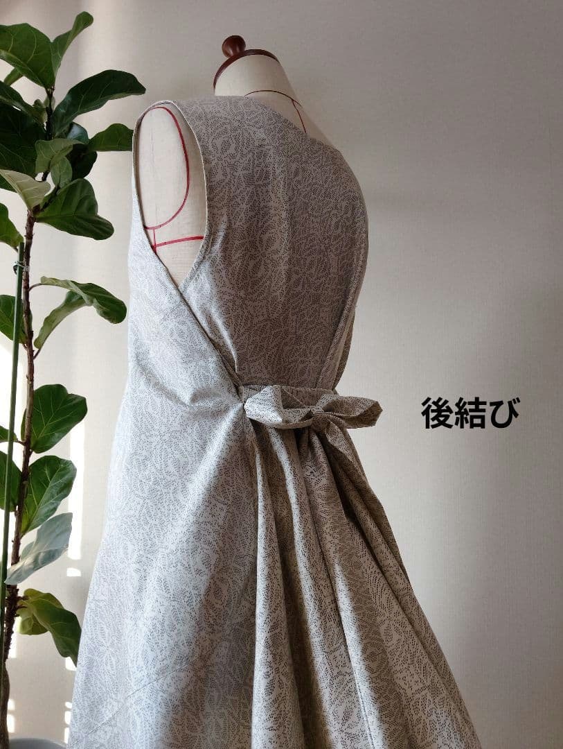 着物リメイク♤白大島紬フレアーワンピース♤正絹ストール付き♤