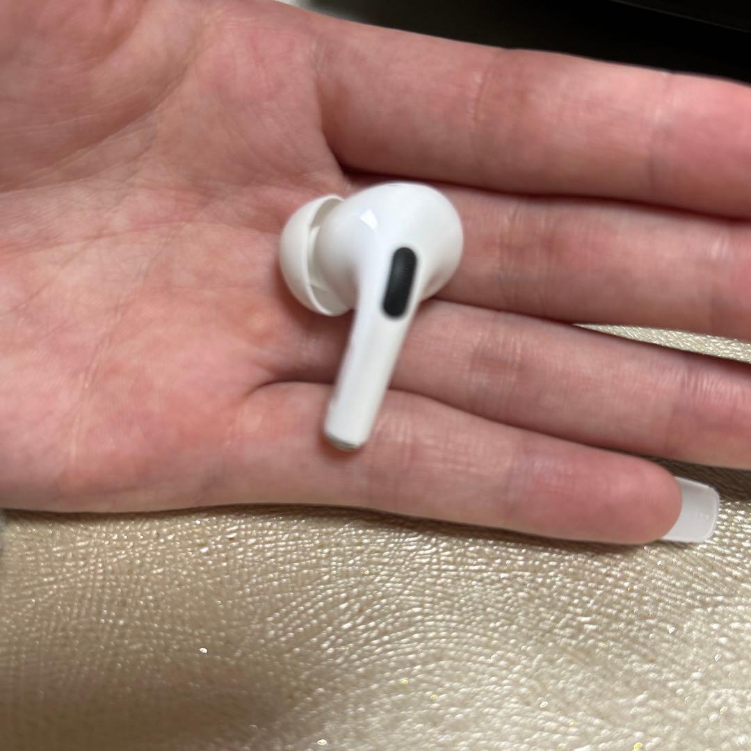 エアーポッツプロ左耳