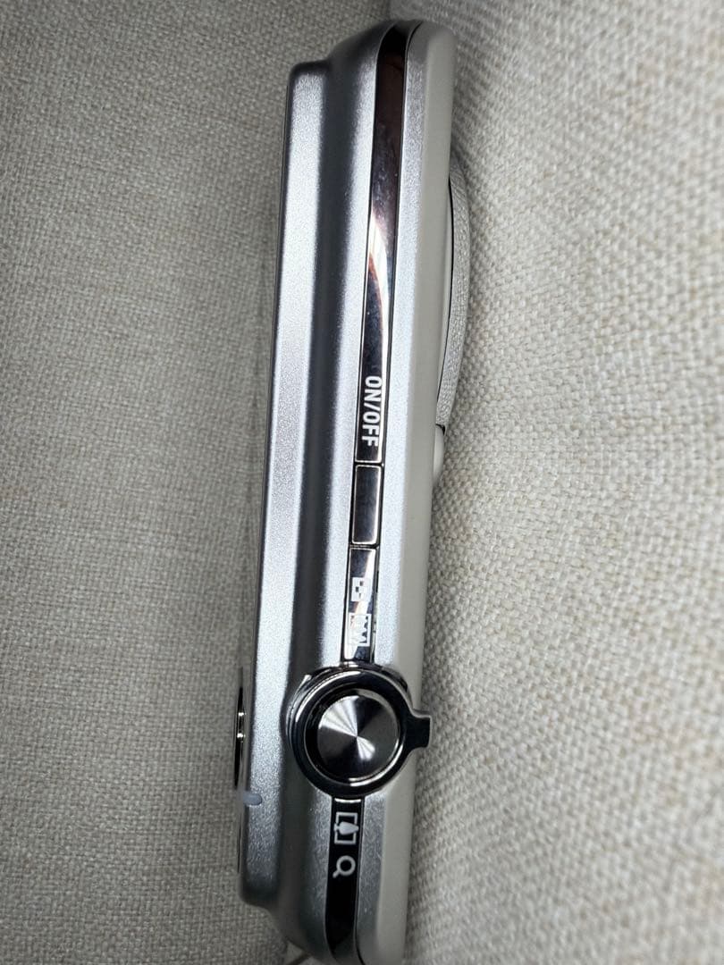 CASIO カシオ EXLIM ex-zs28 デジカメ　コンデジ