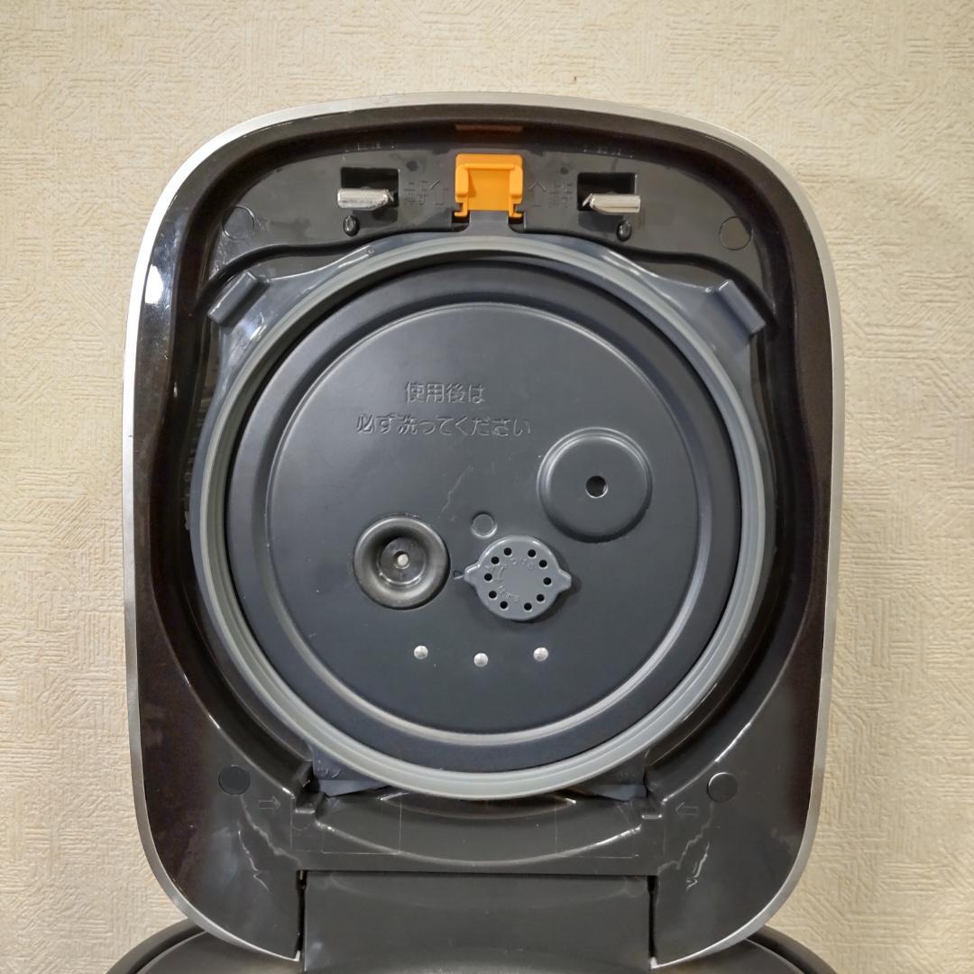 ZOJIRUSHI 圧力IH炊飯ジャー 極め炊き NW-JX18 2022年製
