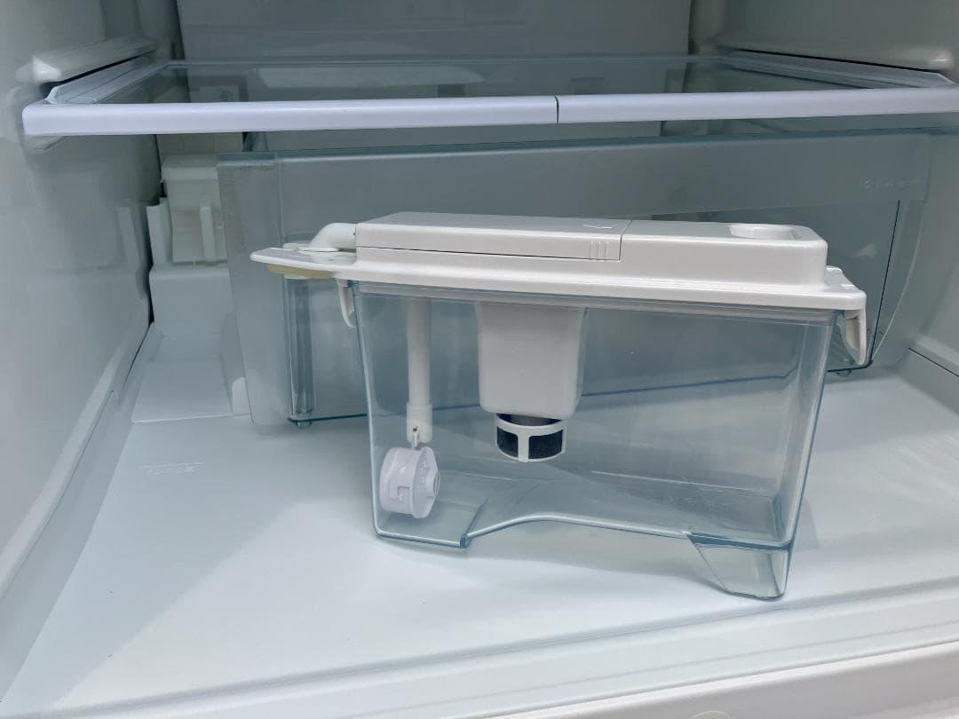 愛知岐阜/送料無料★東芝 410L冷蔵庫　GR-K41GXV(ZW)　17年製