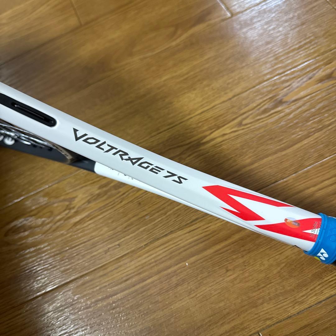 【本日限定価格・極美品】YONEX ボルトレイジ7S UL1