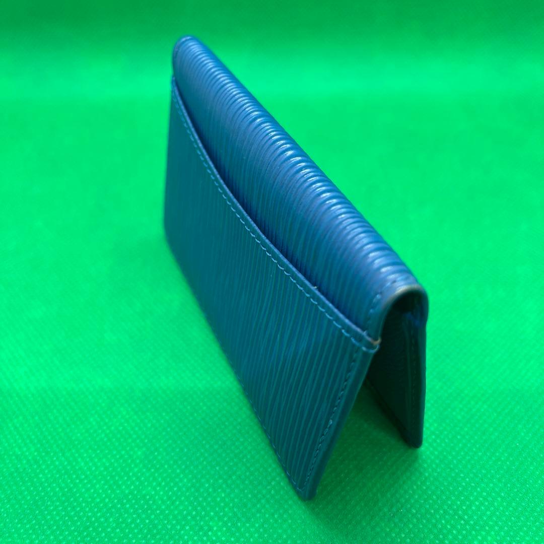 ルイ・ヴィトンの名刺入れ