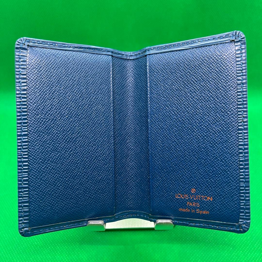ルイ・ヴィトンの名刺入れ