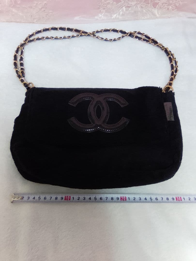 CHANEL ノベルティブラック ショルダーバッグブラックロゴ入り