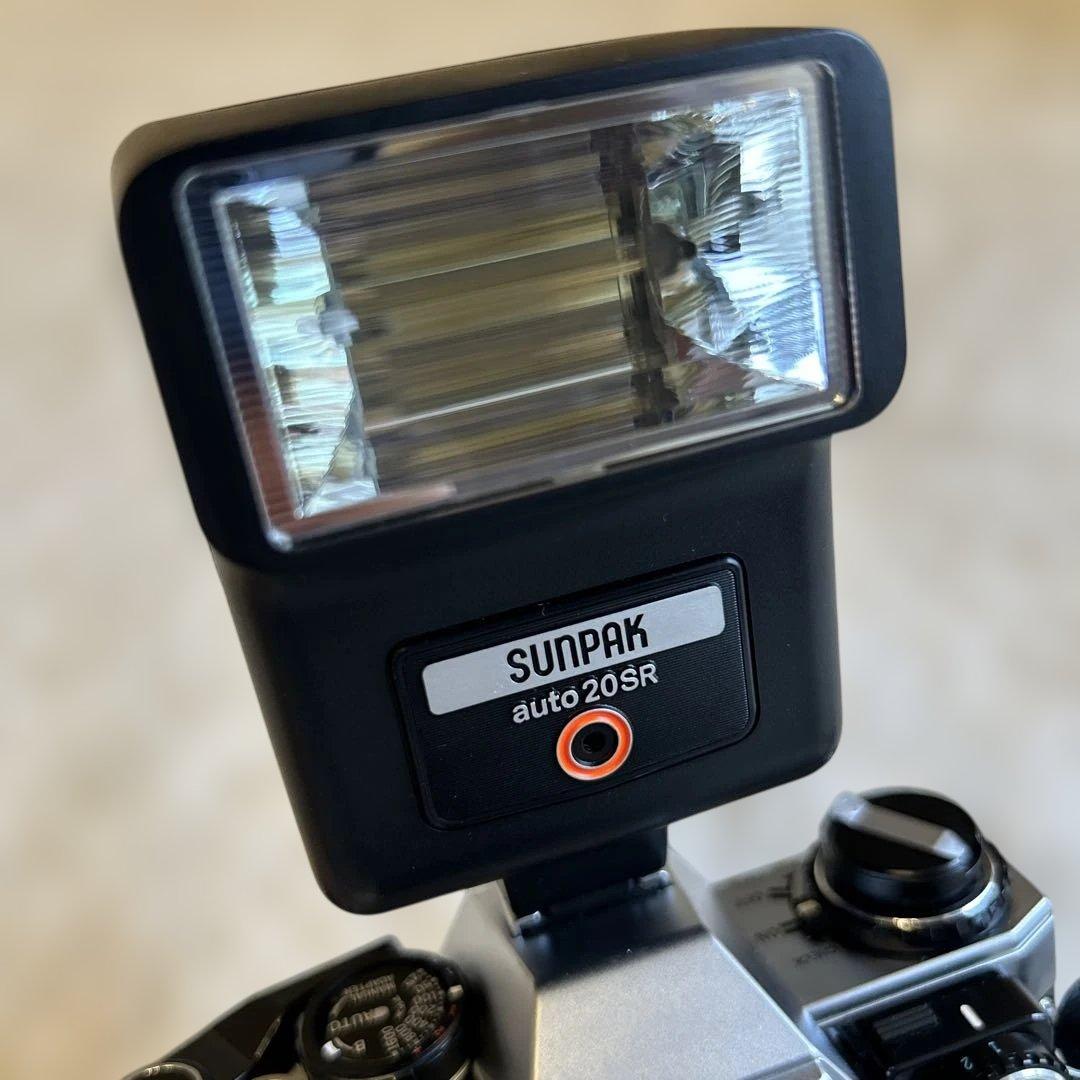 OLYMPUS OM-10 フィルムカメラ フラッシュ付き