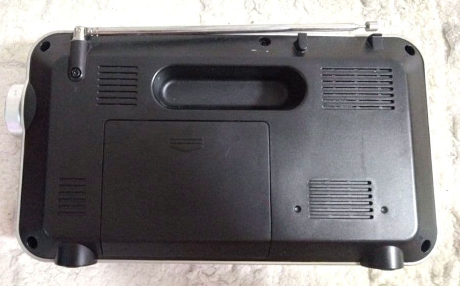 たもっち　　　　　お値下げ！！SONY　FM AM ラジオ　NIKKEI