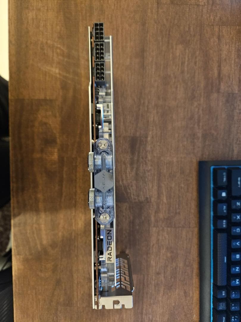 パスカル Asrock AMD RX 7900XTX Aqua OC