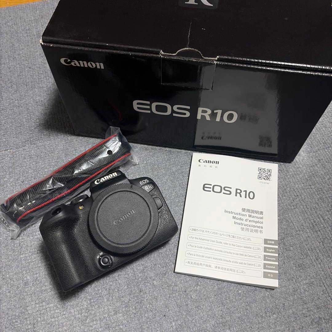 Canon EOS R10 ボディ【ファインダー部分ゴム欠け】