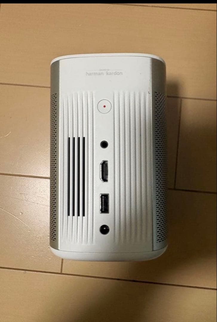 MoGo Pro プロジェクター 本体 コード、スマホと接続するケーブル付き